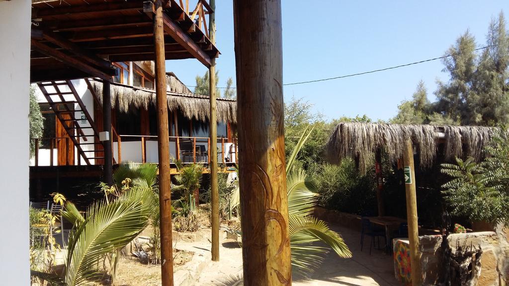 Lapa Lapa Lobitos Bungalows Hotell Exteriör bild