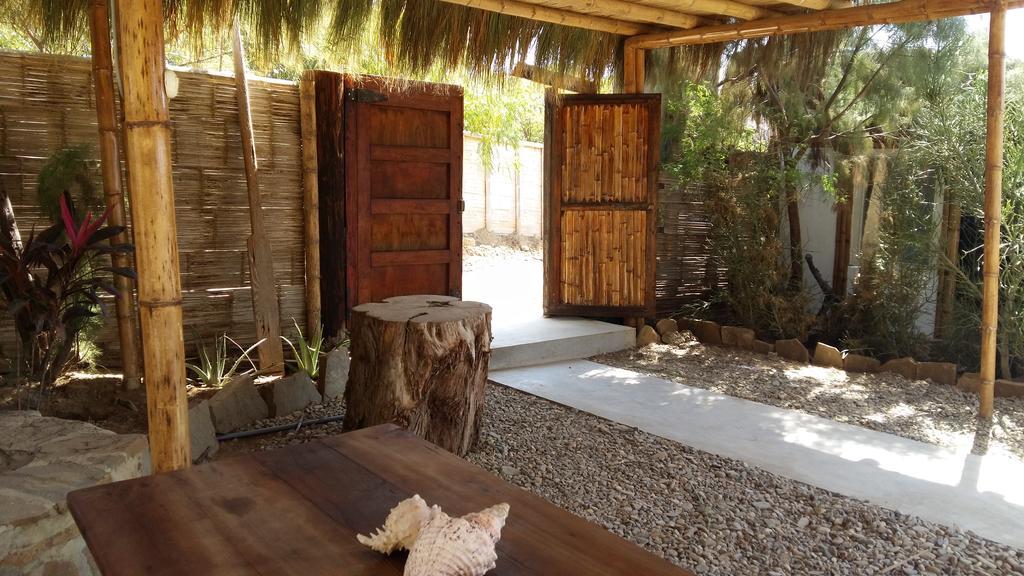 Lapa Lapa Lobitos Bungalows Hotell Exteriör bild